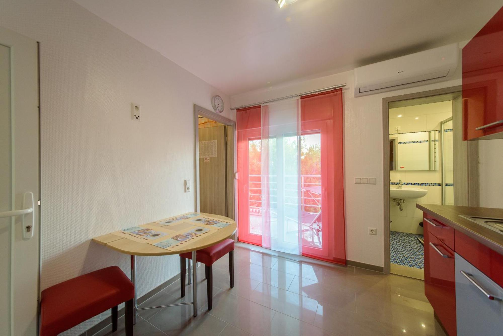Jeli Apartment