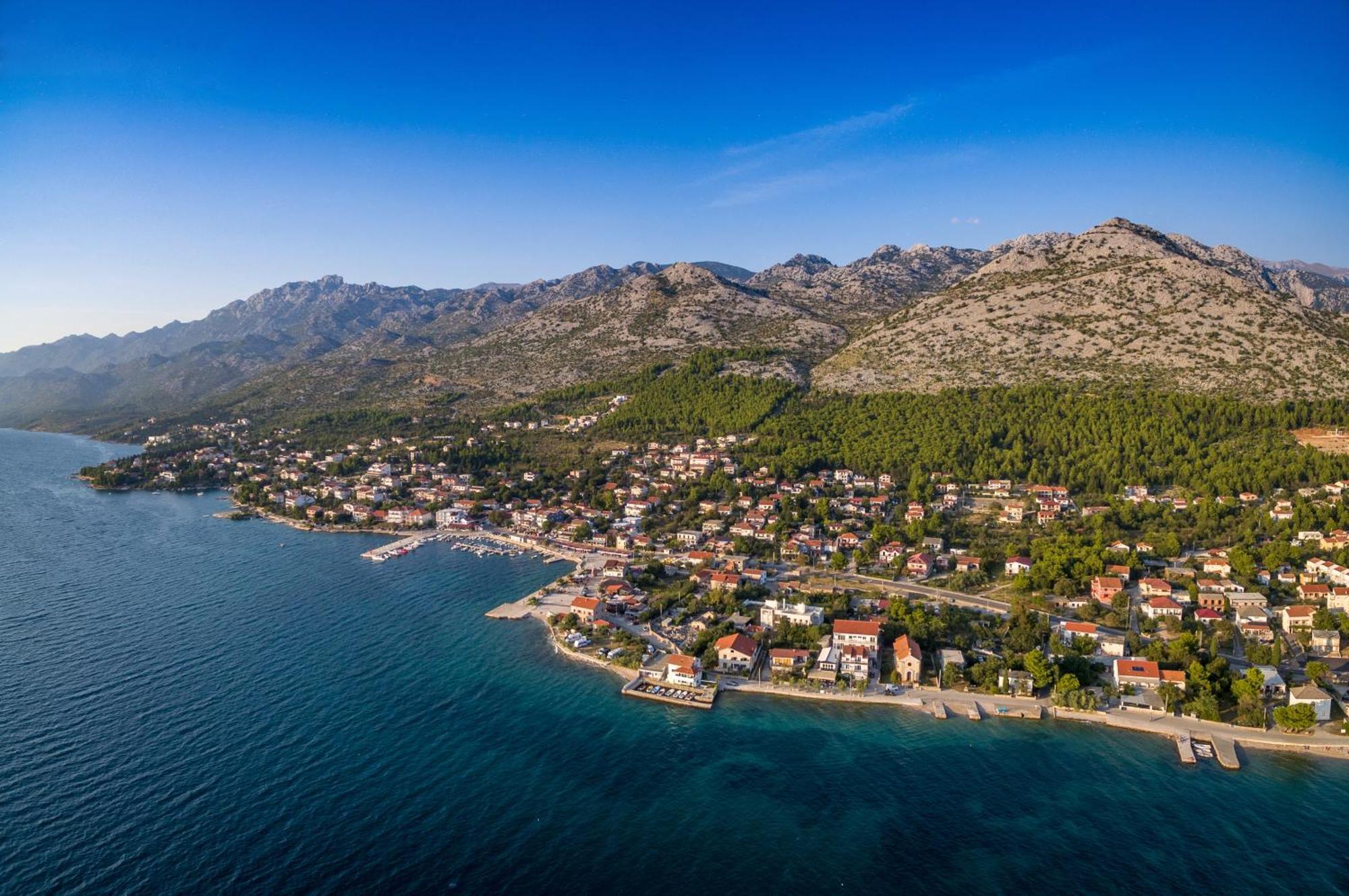 Jeli * Starigrad Paklenica