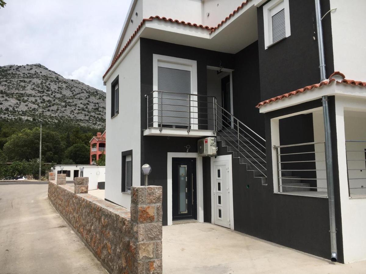 Apartment Jeli Starigrad Paklenica