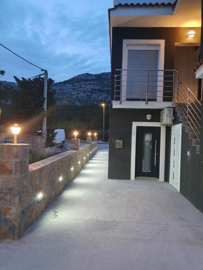 Jeli Apartment Starigrad Paklenica