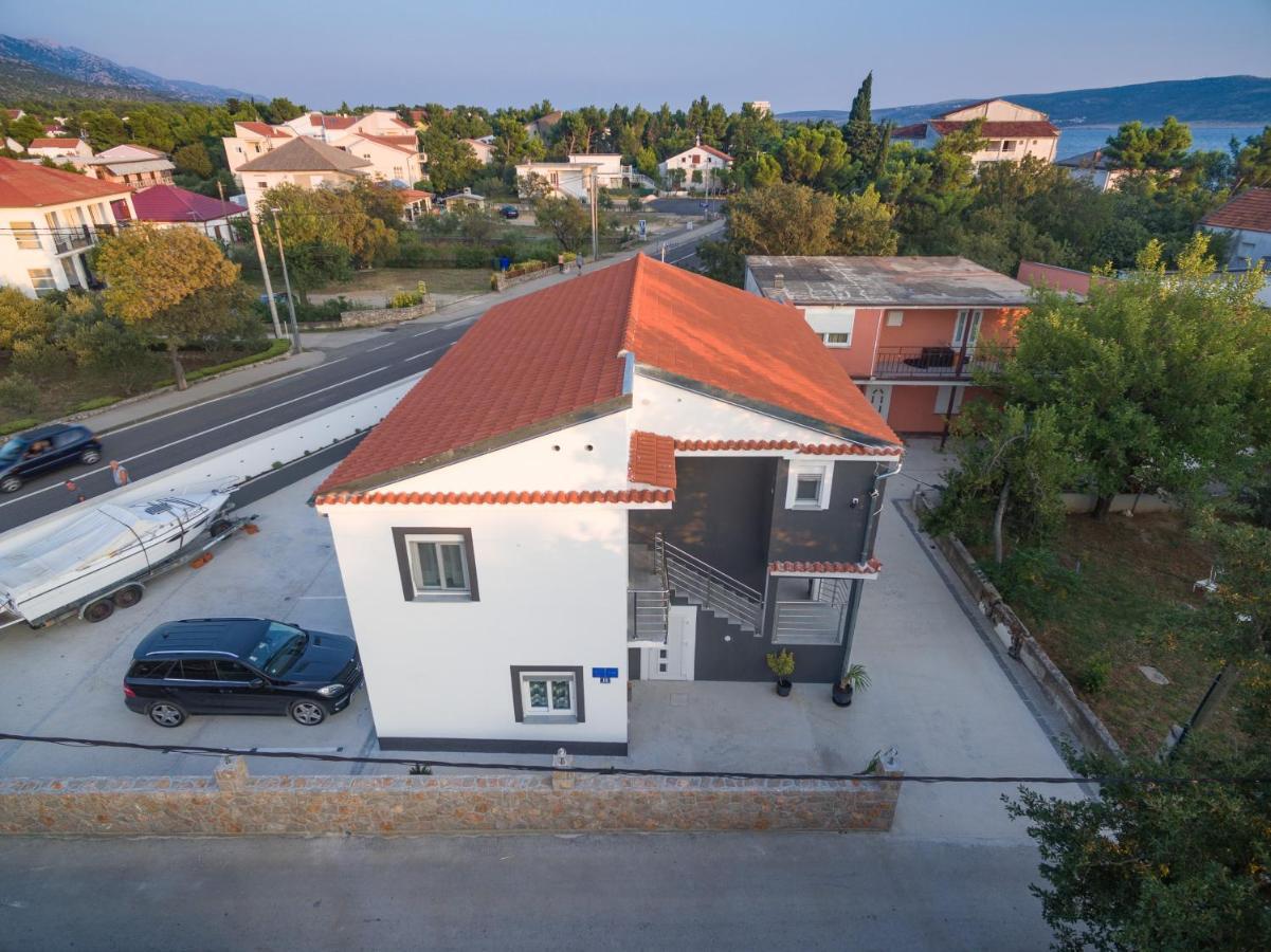 Apartment Jeli